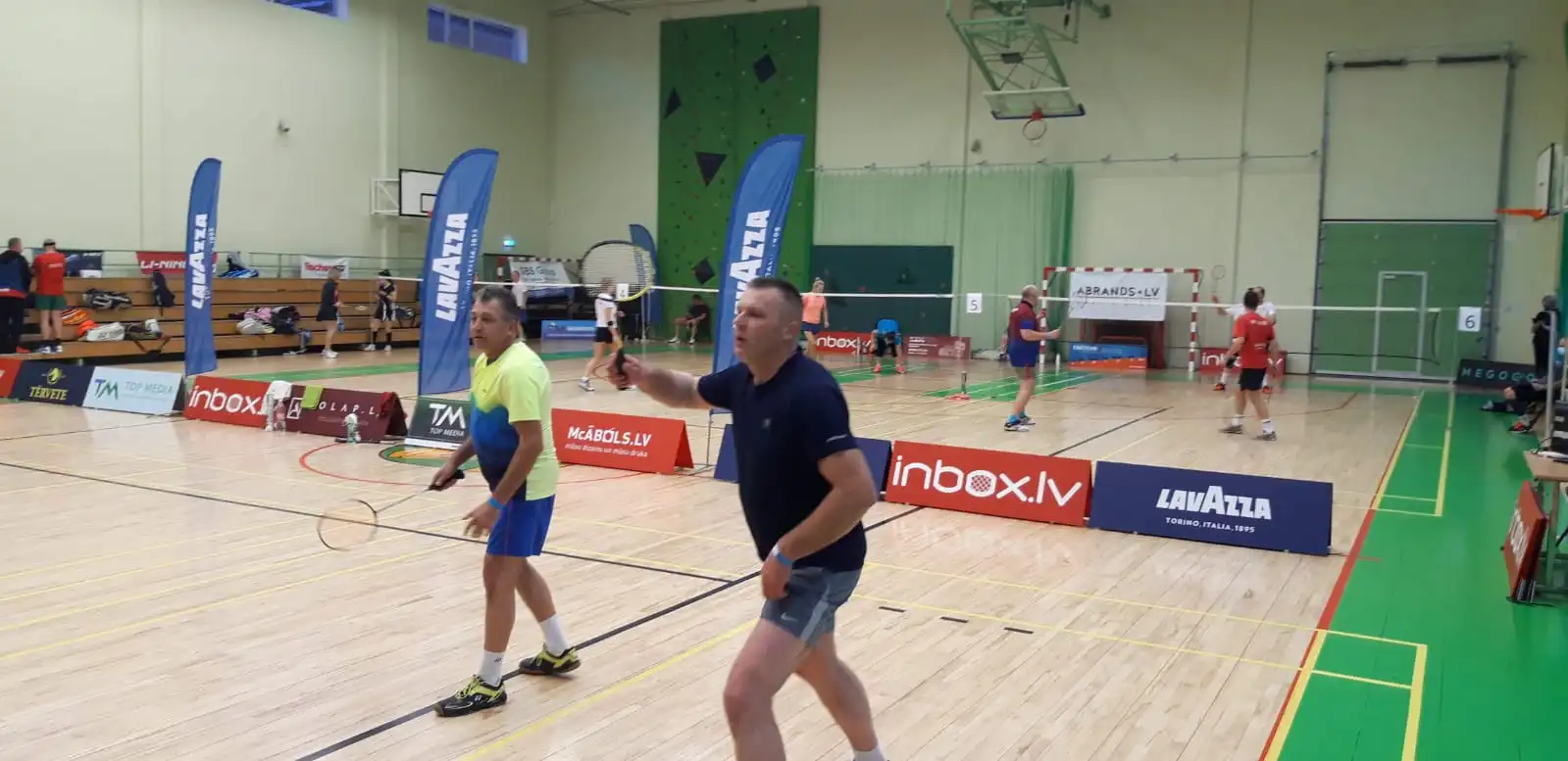 Jelgavniekiem medaļas badmintona čempionātā